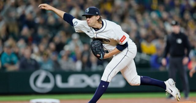 Con Cal Raleigh firmado, ¿podrían los Marineros extender a Logan Gilbert a continuación?
