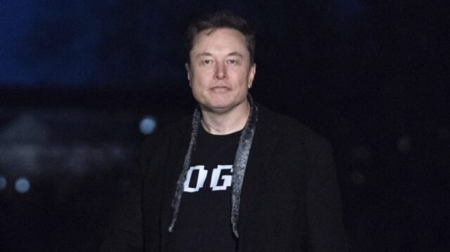 DNC AD: Musk que intenta comprar un asiento en la Corte Suprema de Wisconsin

