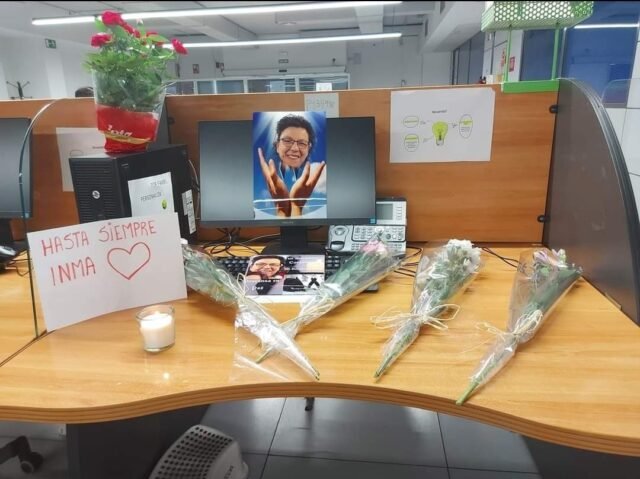 El compañero de trabajo muere en el escritorio, pero los jefes le dicen al personal que continúe trabajando ⋆ Madrid Metropolitan
