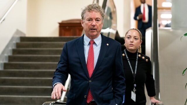 El consejo de Rand Paul a Trump sobre las tarifas: "Cuanto más intercambiamos ... menos luchamos"
