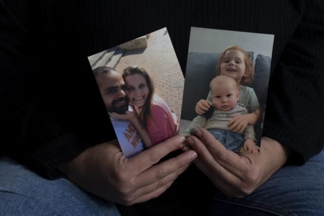 El primo de la familia Bibas asesinada por Hamas dice que los residentes de Gaza también tienen sangre en sus manos
