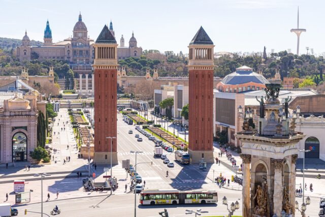El principal destino turístico en España duplicará su impuesto turístico  
