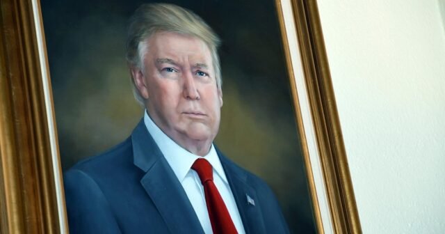 El retrato de Trump en el Capitolio de Colorado será retirado después de que el presidente afirmó que estaba "distorsionado"
