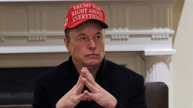 Elon Musk intenta rehabilitar dux después de una reacción violenta, errores
