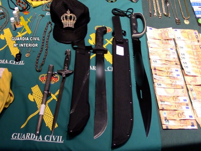 Fearted Latin Kings Gang Burled en la Guardia Civil Swoop ⋆
