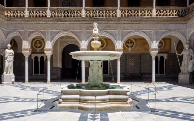 Haga un viaje a Sevilla y visite la casa de Poncius Pilato
