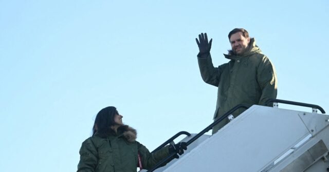 JD Vance y una delegación estadounidense llegan a una caída de Groenlandia
