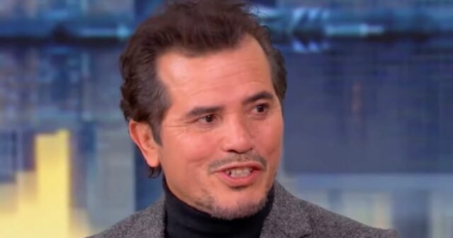 John Legizamo golpea la administración anti-Dei de Trump: "Es como un club solo blanco"
