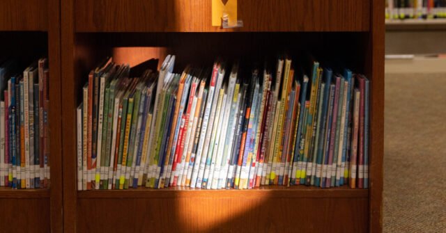 La biblioteca aboga por la reunión cuando Trump apunta a los fondos federales
