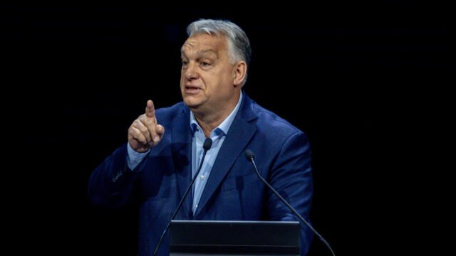 La estrategia de la UE hacia Ucrania es 'sin timón' - Orban - RT World News
