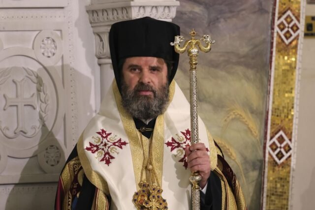 La iglesia ortodoxa de Albania inaugura su nuevo arzobispo Joan
