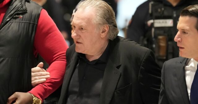 Los abogados de los demandantes llaman al actor Gérard Depardieu un depredador sexual y un misógino a medida que se cierra el juicio
