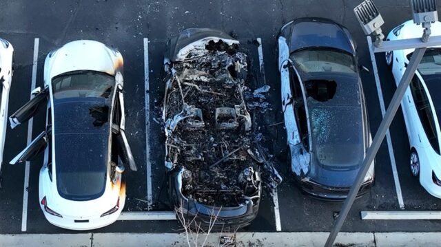 Los ataques de Tesla avivan los temores de violencia política

