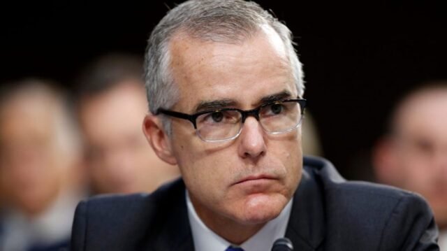 McCabe sugiere que el FBI 'difundió sus recursos de terrorismo demasiado delgados' con la reciente actividad de inmigración
