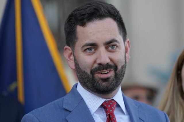 NY Republican Slams Plan de cierre de la Oficina de Seguridad Social: 'Slamap en la cara'
