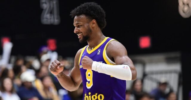 'Pertenezco allí': Bronny James de los Lakers anota 39 en el juego de la liga G
