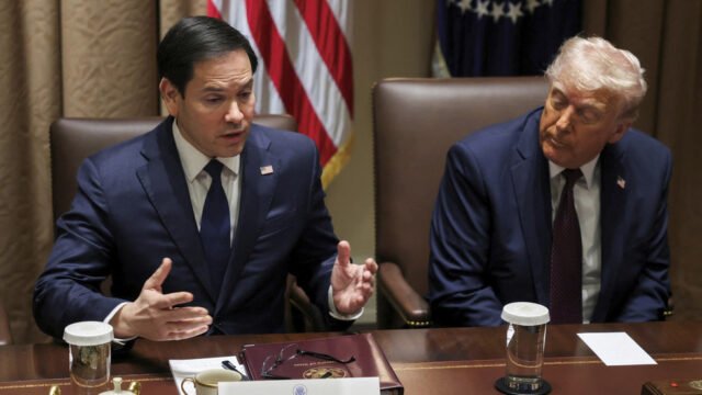 Rubio acusa a 'otros países' de bloquear la paz en Ucrania - RT World News
