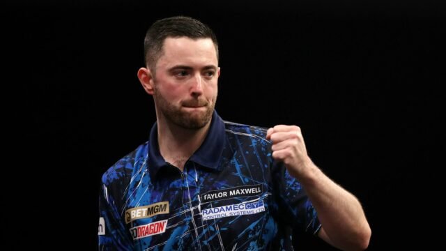 Trofeo de dardos europeos en vivo: las últimas actualizaciones como Luke Humphries y Michael Van Gerwen batalla por el título
