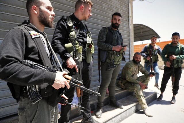 Al menos 10 muertos en Siria después de enfrentamientos sectarios en Druze Suburbus de Damasco
