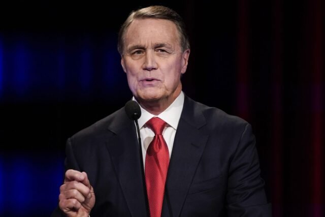 El Senado confirma el ex senador David Perdue como el embajador estadounidense de Trump en China en medio de un enfrentamiento arancelario
