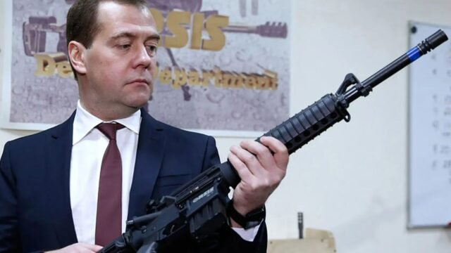 El mejor títere de Putin se refiere a las tropas europeas en Ucrania 'regresará en ataúdes' a medida que los planes se redactarán para la fuerza de mantenimiento de la paz
