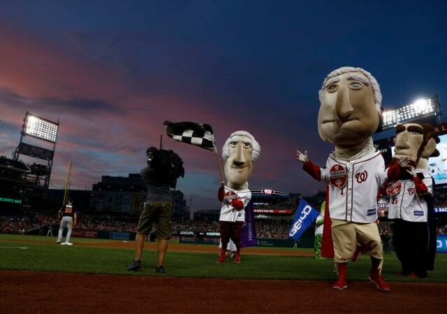 El reclamo de la participación de las mascotas como el equipo básico: 'Los jugadores van y vienen, las mascotas permanecen'
