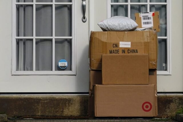 El servicio postal de Hong Kong para dejar de enviar productos con destino a los EE. UU. Debido a 'actos de intimidación'
