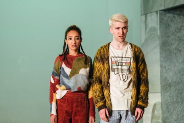 Ghosts Review, The Lyric: una reelaboración ferozmente ingeniosa de la clásica historia de incesto y amor de Ibsen
