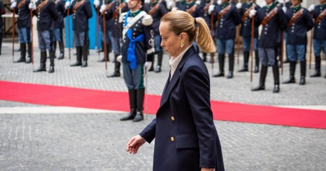 Giorgia Meloni de Italia para conocer a Trump en la Casa Blanca con el peso de la ansiedad de la UE sobre sus hombros
