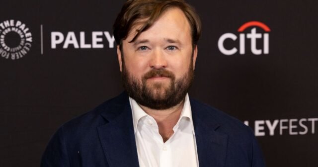 Haley Joel Osment acusado de posesión de cocaína y estar borracho en público
