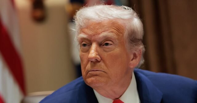 La Casa Blanca marca a 6,000 migrantes como muertos para que se 'deporte': informes
