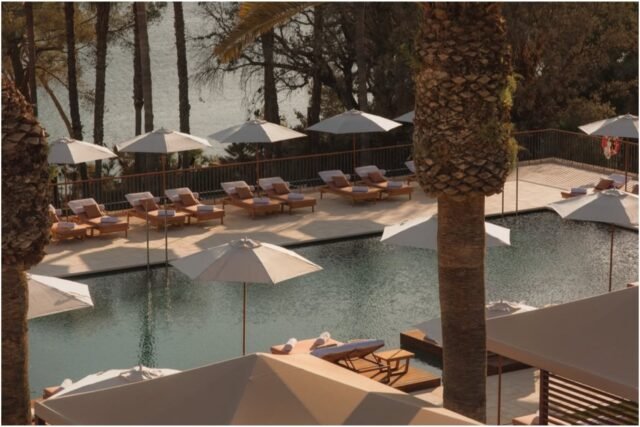 La exitosa serie de televisión 'White Lotus' recreada en la carne en el icónico Hotel Mallorca, en medio de la especulación de que la cuarta serie llegará a la isla 
