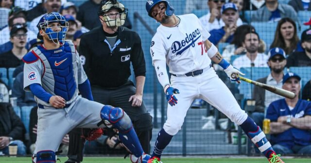 La ofensiva de los Dodgers continúa luchando en pérdida ante los Cachorros
