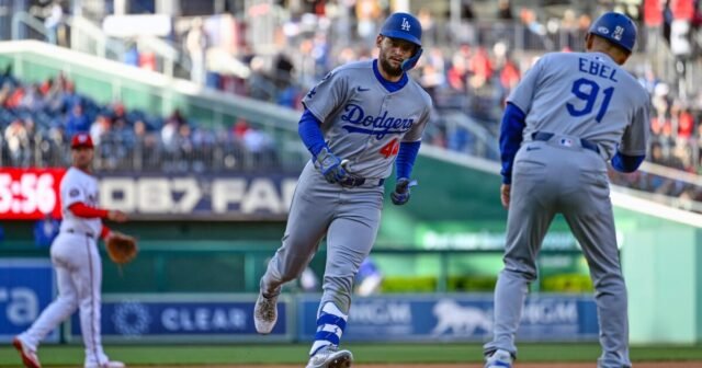 Las páginas de Andy de los Dodgers intentan evitar la caída de segundo año, la alineación de cemento
