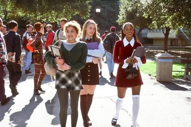 Los Millennials se regocijan como una estrella despistada para repetir el papel principal en TV Reboot
