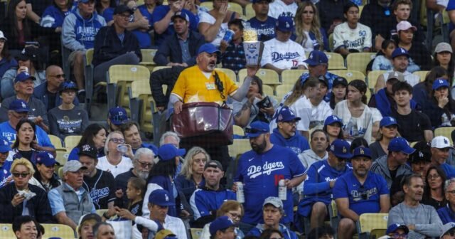 Los juegos de los Dodgers solían ser entretenimiento familiar asequible. No más.
