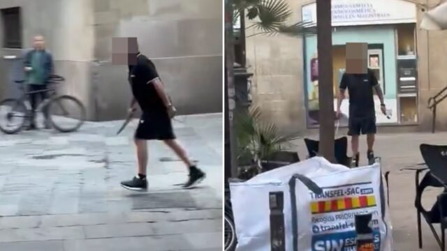 Momento escalofriante El hombre corre por Barcelona con un enorme cuchillo mientras los turistas huyen por la calle estrecha - el sol
