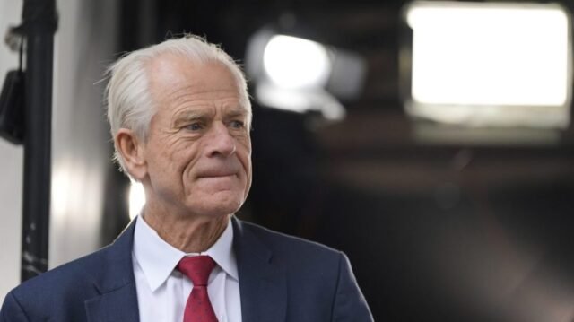 Navarro dice 'Elon y yo somos geniales' después de que el almizcle lo llama 'idiota'
