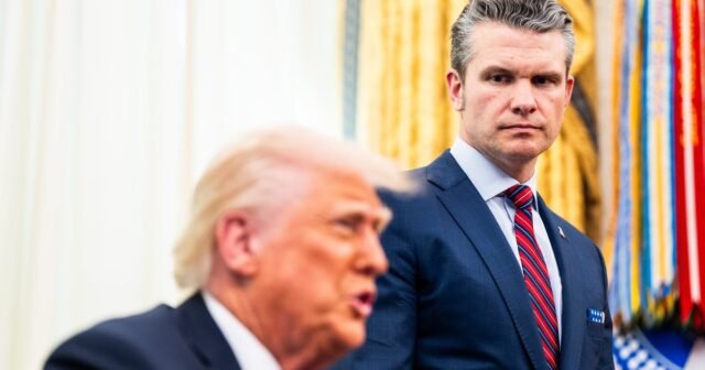 Opinión: Evidencia de chat de señalización del desprecio de Trump por el ejército
