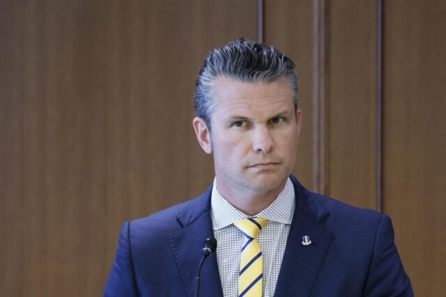 Pentágono IG para investigar el uso de la señal de Hegseth para discutir las operaciones antihuthi en Yemen
