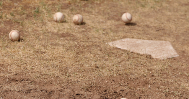 Puntajes de béisbol y softbol de la escuela secundaria del martes
