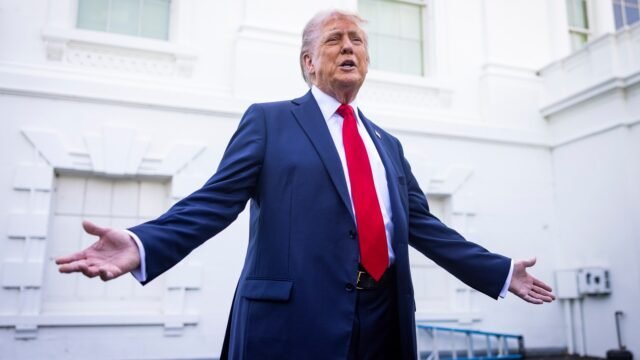 Trump ha volcado el orden mundial en solo 100 días, entonces, ¿qué traerán los próximos 100? Los expertos predicen lo que está en la tienda
