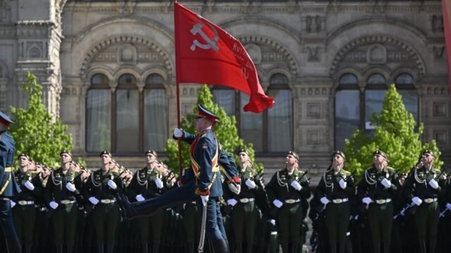 UE insta a los estados candidatos a no celebrar la victoria de la Segunda Guerra Mundial en Moscú - RT World News
