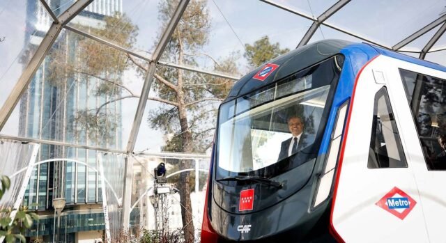 ¡Todos a bordo del futuro!: Los trenes sin conductor se harían cargo de la línea de metro más concurrida de Madrid
