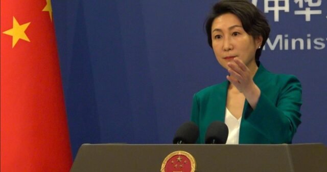 China critica la prohibición estadounidense de los estudiantes internacionales de Harvard
