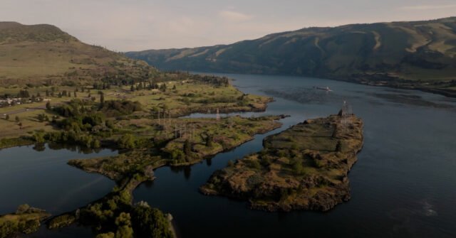 Cómo el Tratado del Río Columbia se enredó en la disputa de Trump con Canadá
