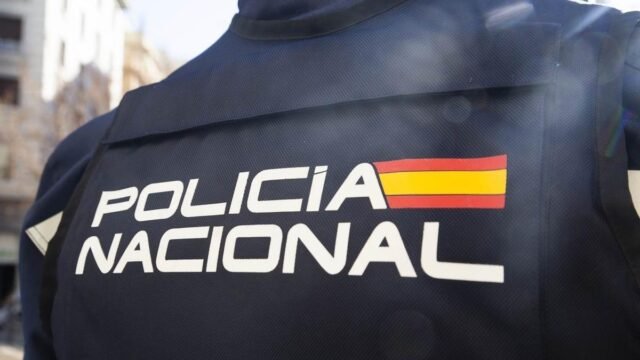 Dos hombres británicos arrestados después de que 'la mujer británica, de 19 años, sea atacada sexualmente' mientras festejan en Marbella
