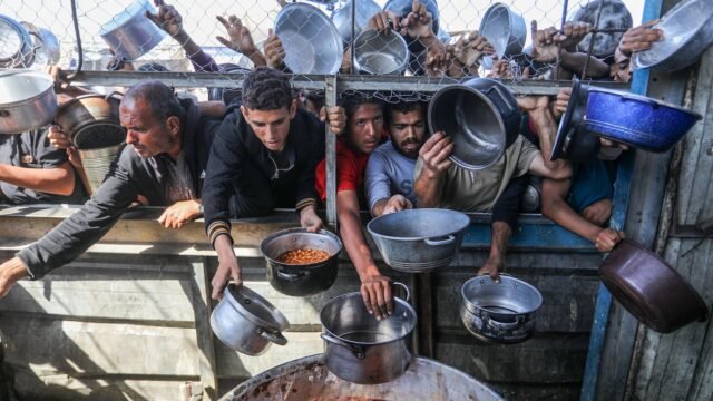 Gaza ahora es 'el lugar más hambre de la tierra' con toda la región en riesgo de hambruna, advierte a las Naciones Unidas
