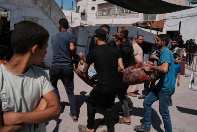 Hamas dice que todavía está revisando una propuesta de EE. UU. Para un alto el fuego de Gaza
