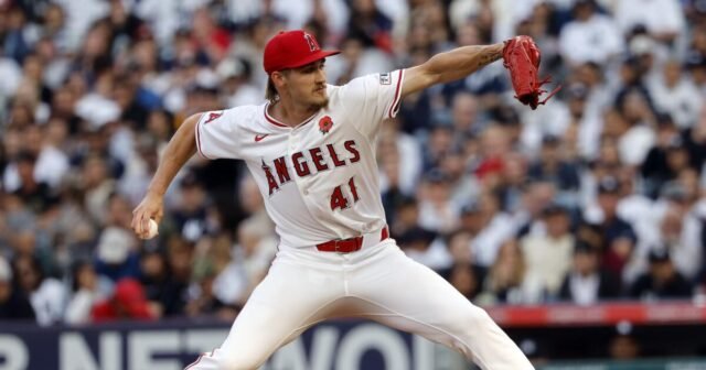 Jack Kochanowicz muestra potencial en la pérdida de Angels ante los Yankees
